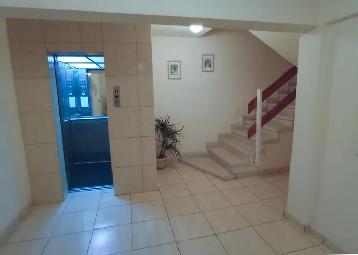 Apartamento Luxury Maisonette - Ea View, Gym- 5 Min From Lárnaca