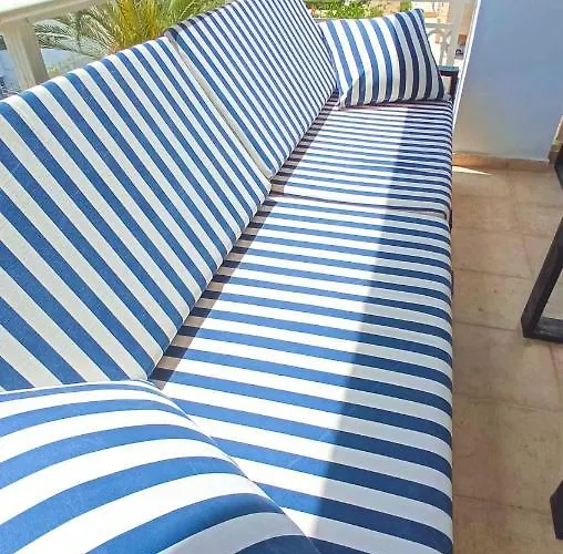 Luxury Maisonette - Ea View, Gym- 5 Min From