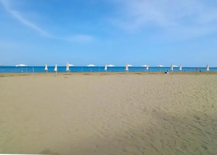 Luxury Maisonette - Ea View, Gym- 5 Min From Appartement Larnaca