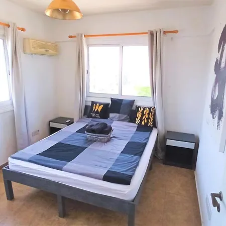 Luxury Maisonette - Ea View, Gym- 5 Min From דירה